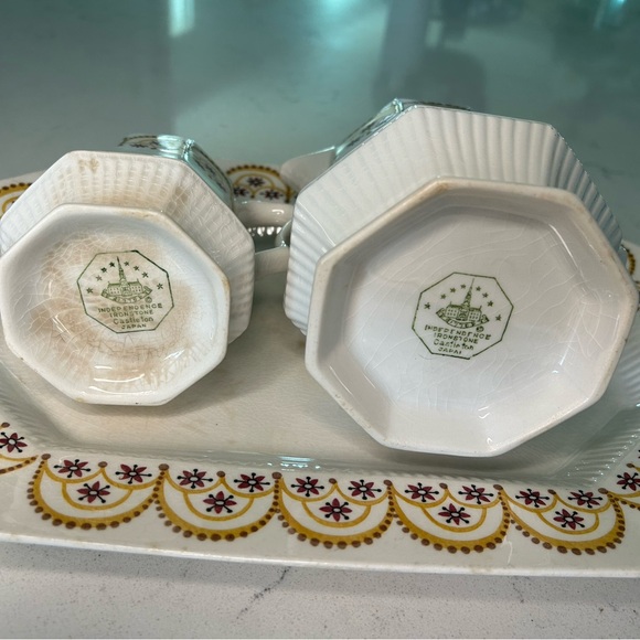 Independence Ironstone Server Plate w/2  sized Creamers Castle Ton, Japan - Picture 4 of 10